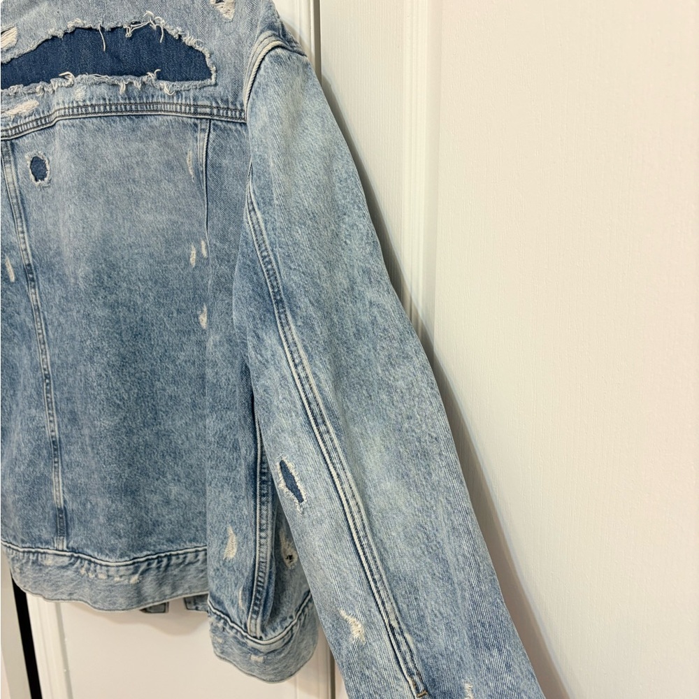 Calvin Klein Jeans Distressed Blue Denim Jacket - Picture 6 of 10